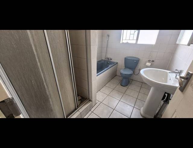 2 BEDROOM TOWNHOUSE FOR SALE IN PRINCESS AH